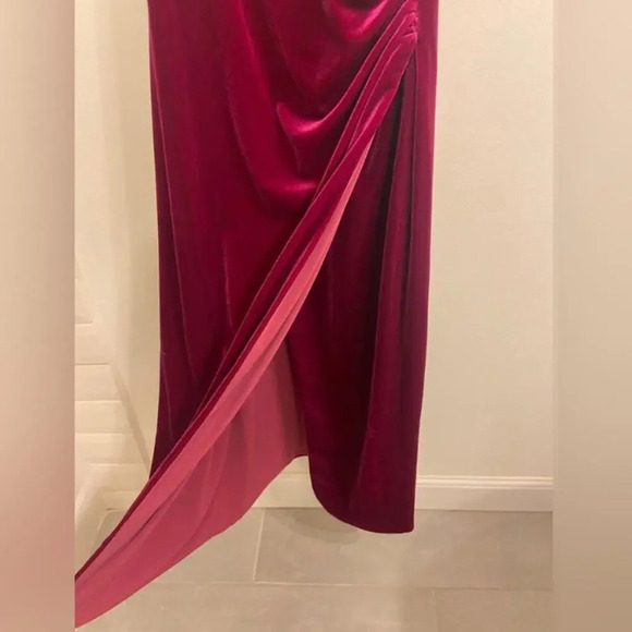 NWT Black Halo Bowery V-Neck Velvet Sheath Dress Pink Size 6 - Picture 6 of 11